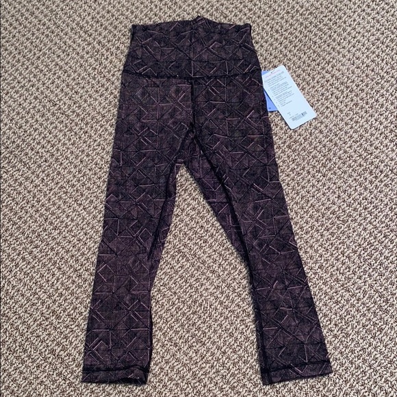 Lululemon Wunder Under Crop 21” HR Size 4 NWT - Picture 5 of 8